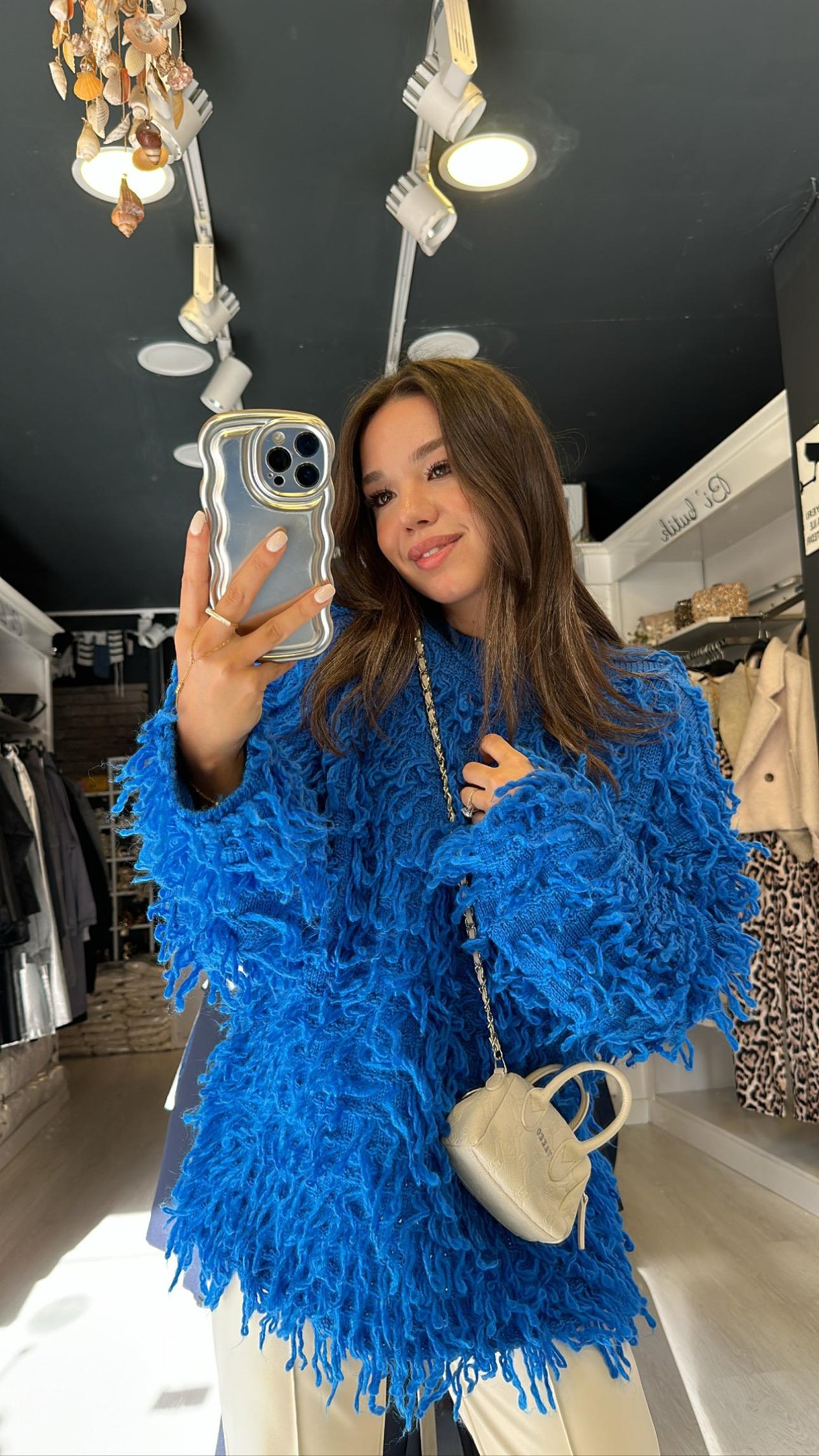 Saks Mavi Püsküllü Marka Model Kazak