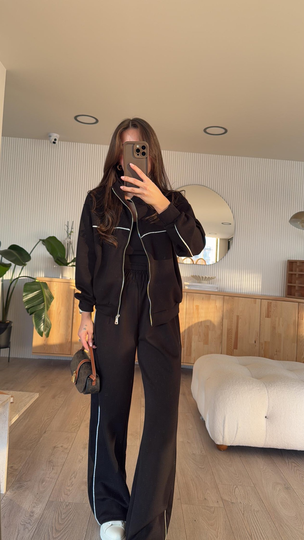 Siyah Fermuarlı Marka Model Modal Takım 