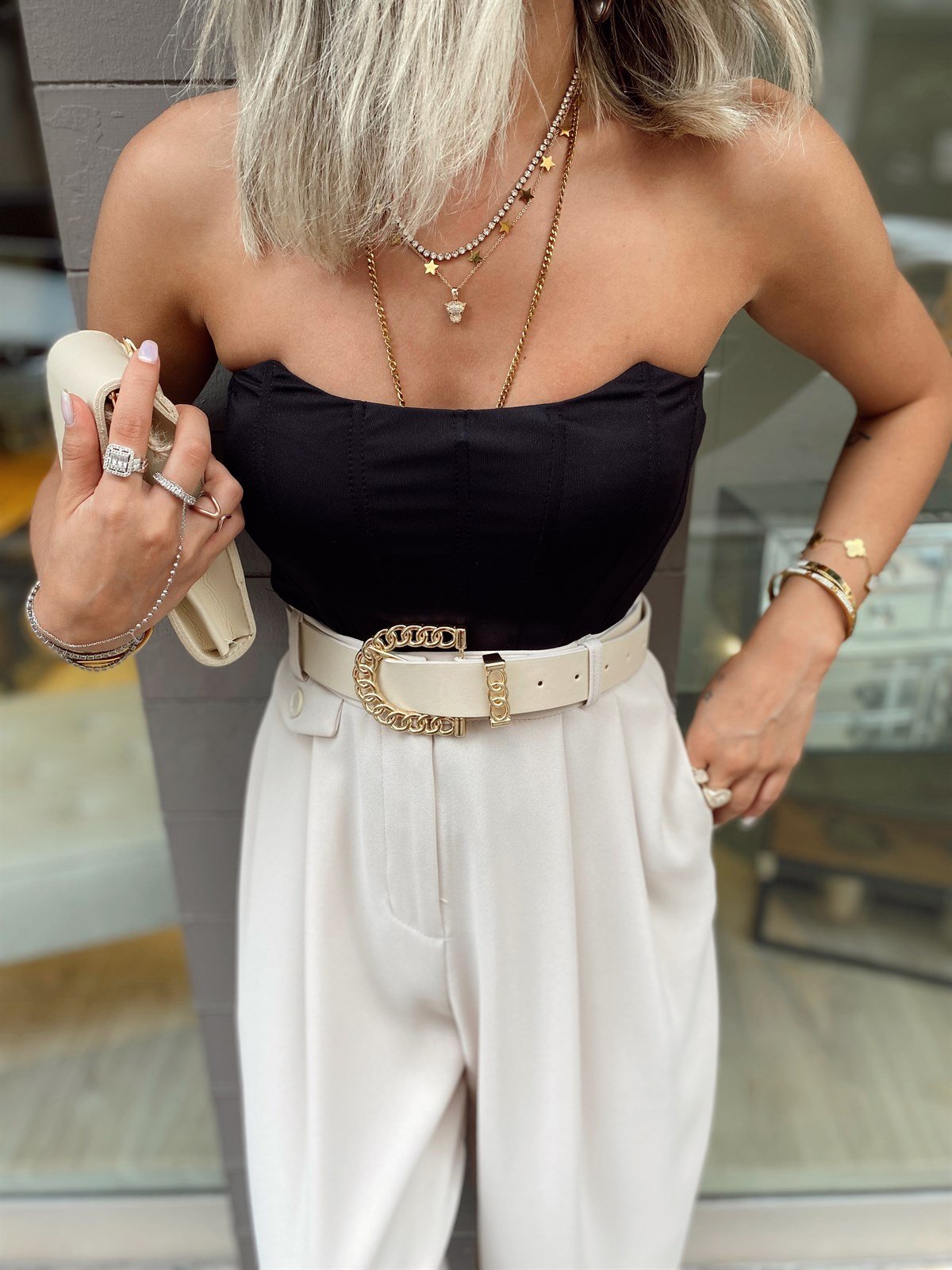 Siyah Korse Crop