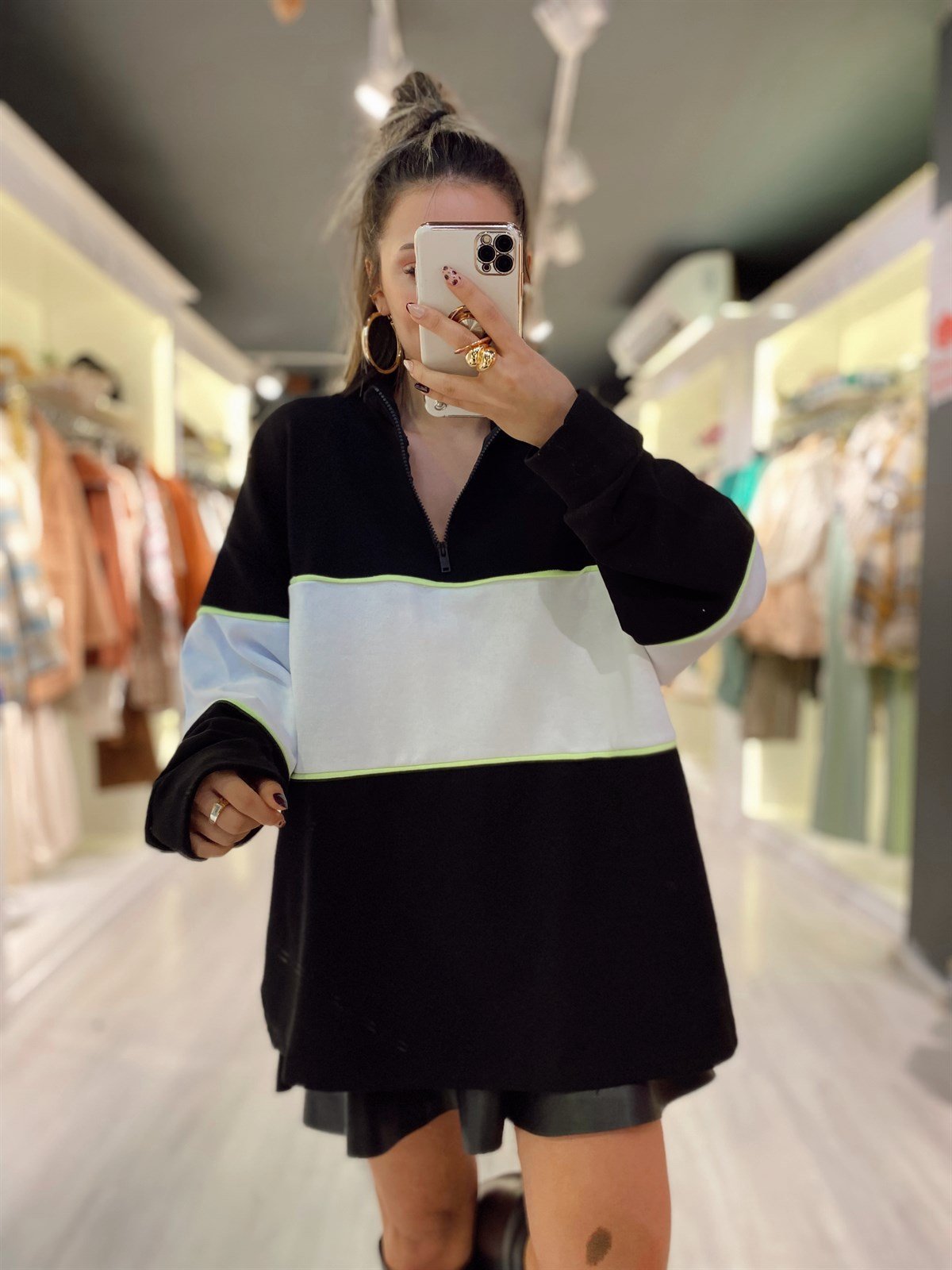 Siyah Neon Geçişli Fermuarlı Sweat 