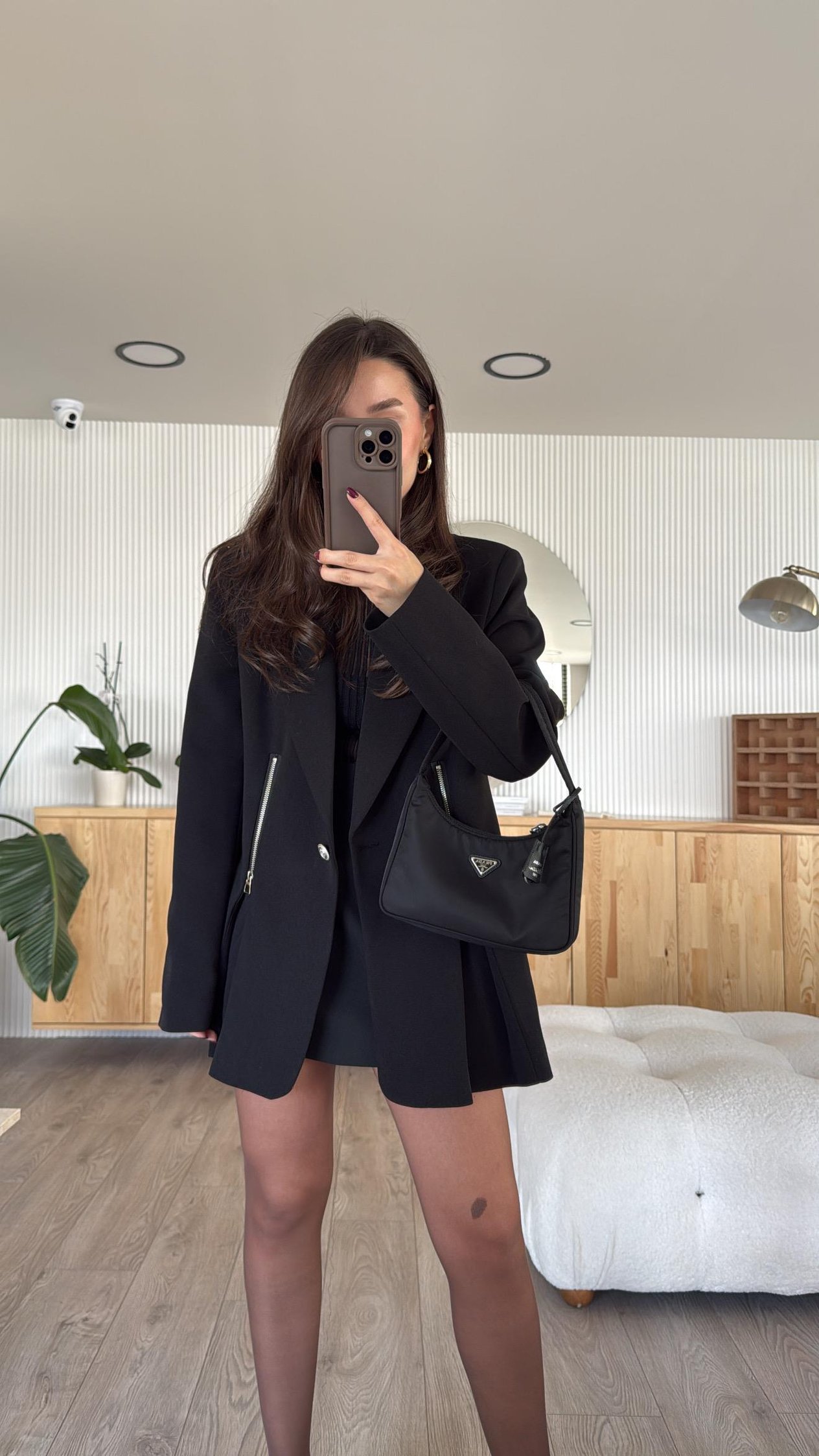 Siyah Renk Ön Fermuarlı Pile Detaylı Blazer Ceket