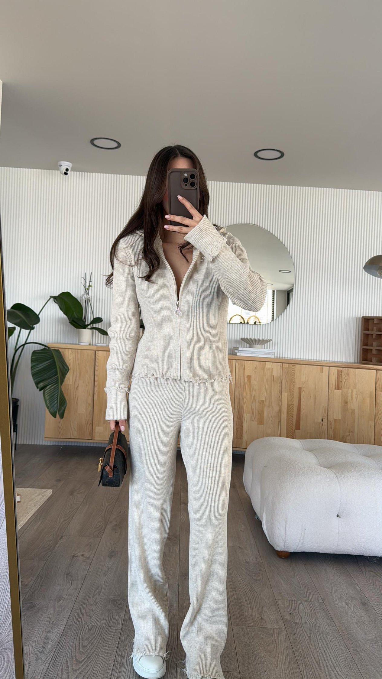 Taş Fitilli Yırtık Detaylı Hırka Triko Takım