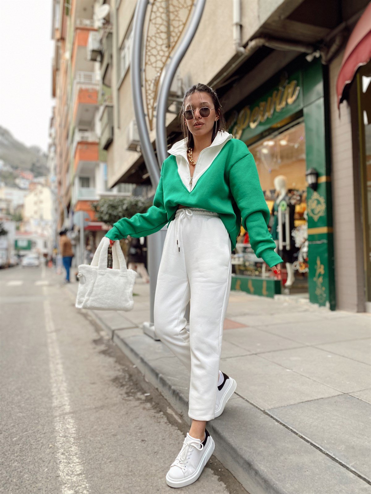 Yeşil Beyaz Fermuar Detaylı Dik Yaka Oversize Sweat