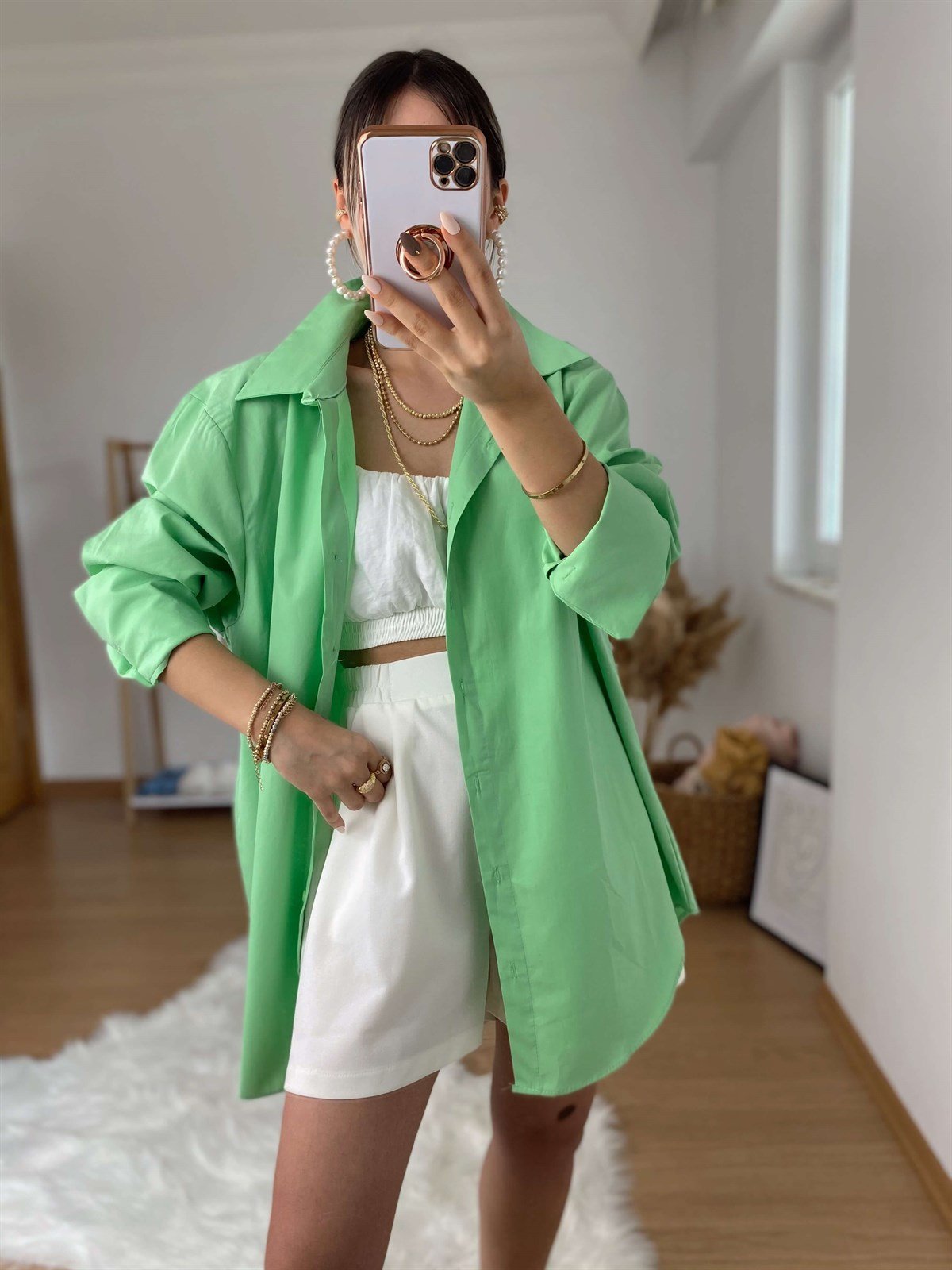Yesil Gömlek