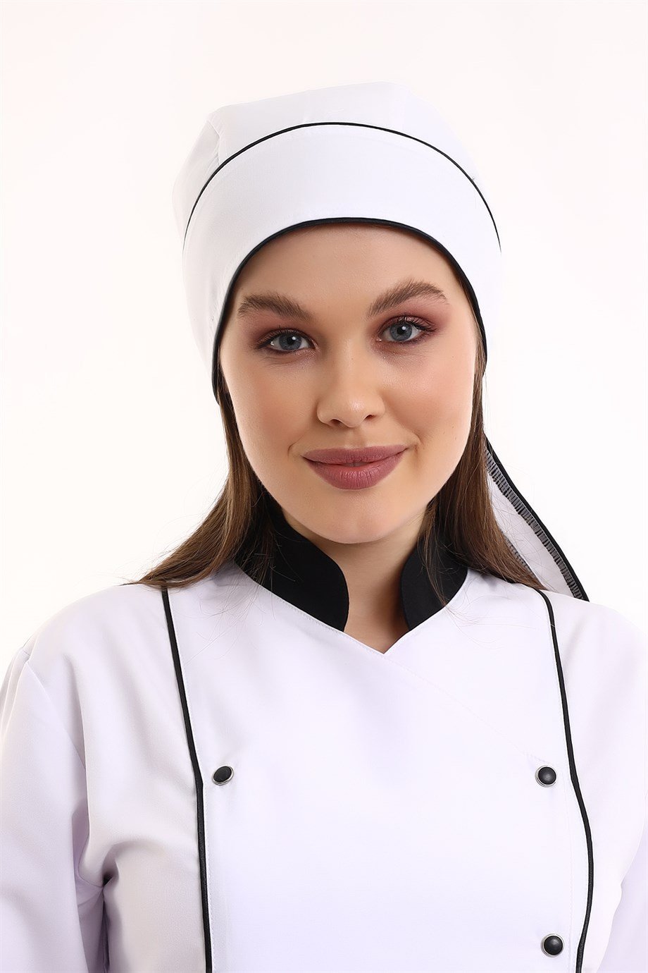 Beyaz Üzerine Siyah Biye Kuyruklu Aşçı Bone - Unisex