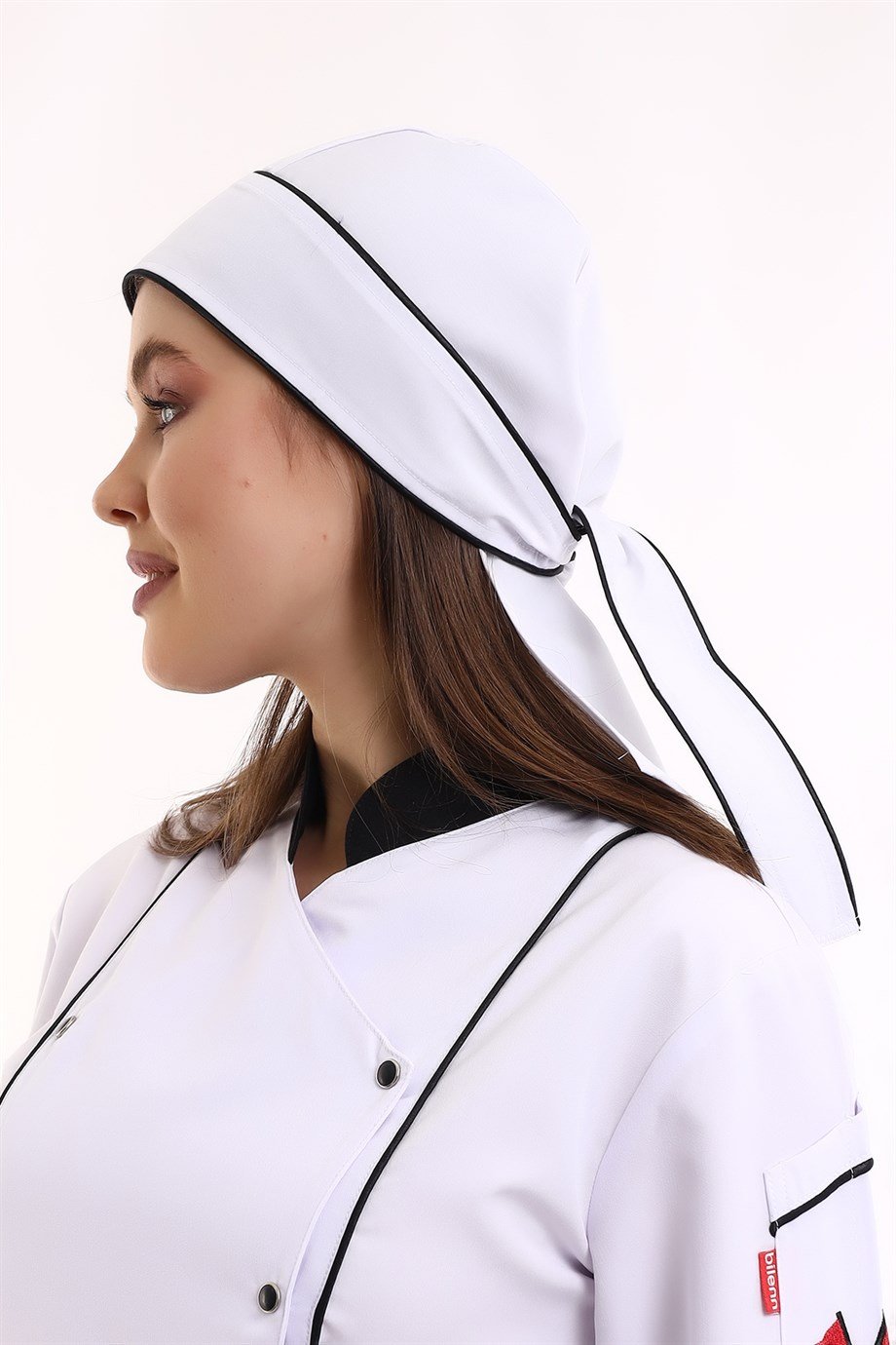 Beyaz Üzerine Siyah Biye Kuyruklu Aşçı Bone - Unisex