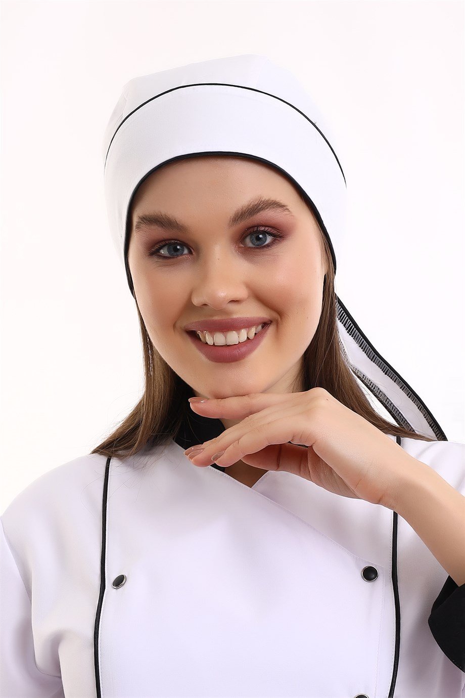 Beyaz Üzerine Siyah Biye Kuyruklu Aşçı Bone - Unisex