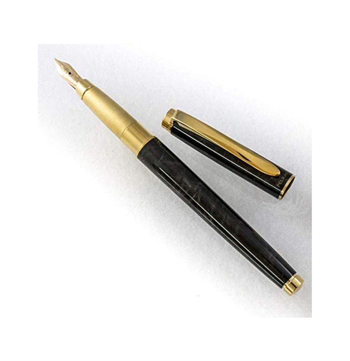 Pelikan Celebry Serisi P580 Siyah Dolma Kalem