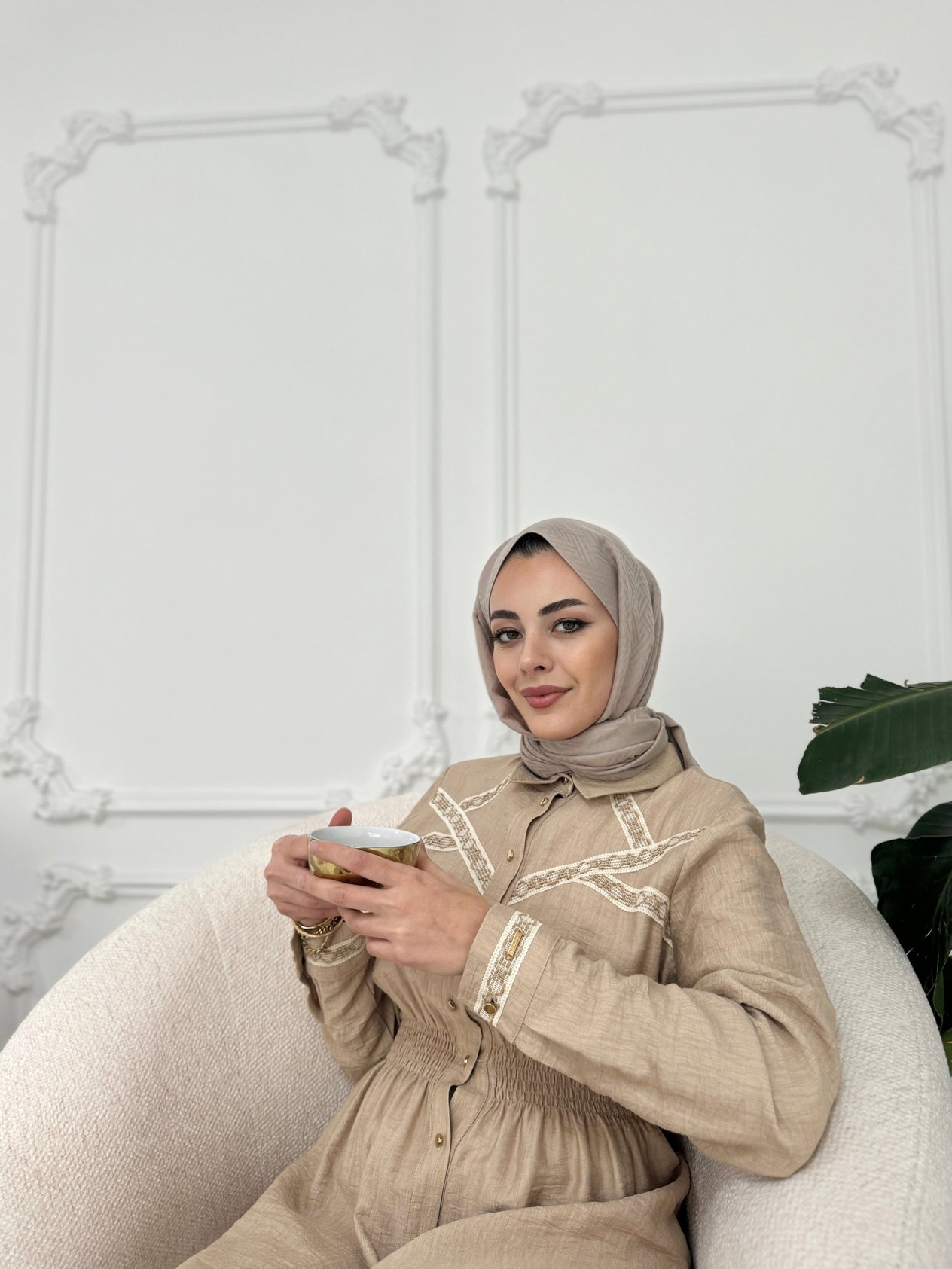 ŞERİT DETAYLI KETEN ELBİSE