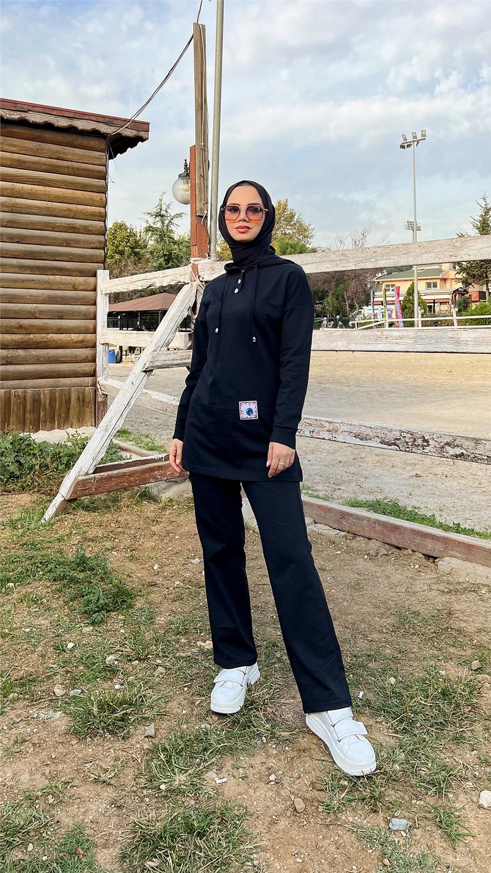 Kapşonlu Çıtçıtlı Sade Basic İkili Eşofman Spor Takımı - 3036 - Siyah