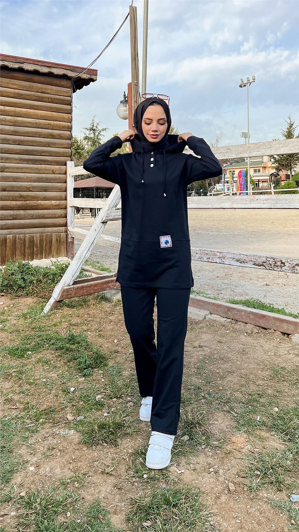 Kapşonlu Çıtçıtlı Sade Basic İkili Eşofman Spor Takımı - 3036 - Siyah
