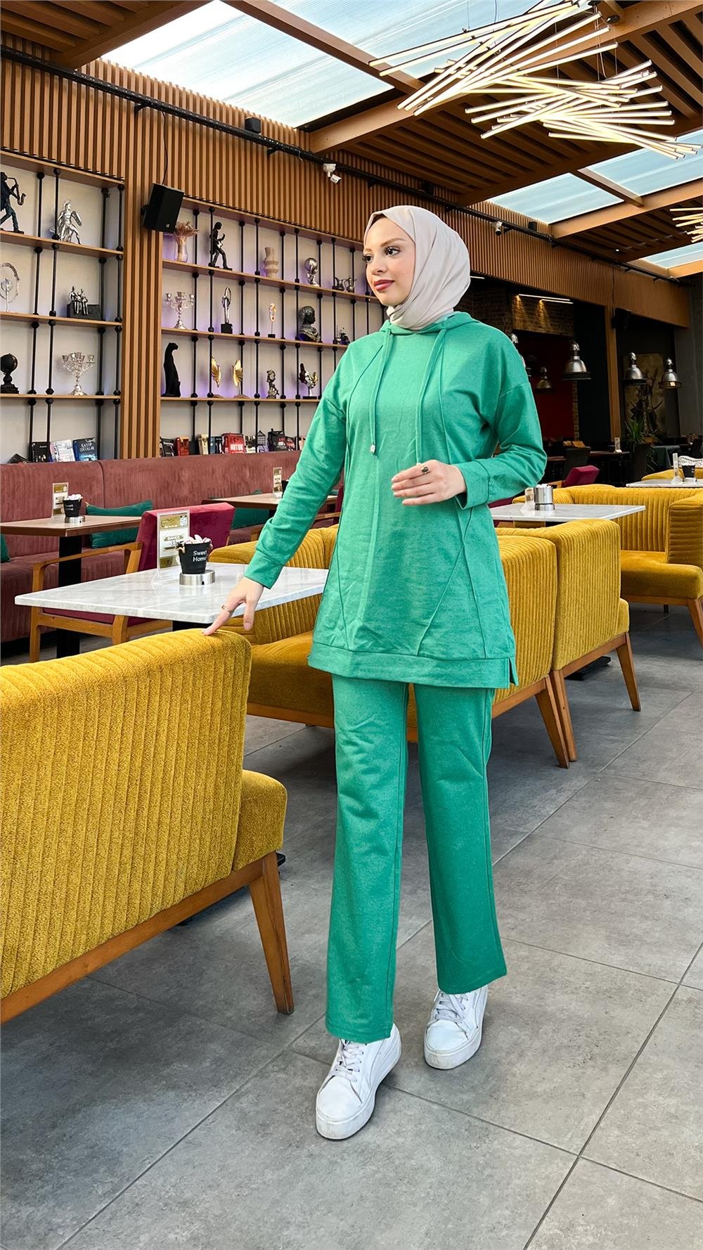 Kapşonlu O Yaka Sade Basic İkili Eşofman Spor Takımı - 3039 - Benetton Yeşil