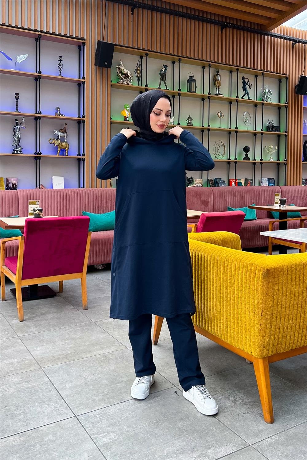 Kapşonlu Yandat Çıtçıtlı Sade Basic Uzun Tunik ve Pantolon İkili Spor Takım - 03071 - Lacivert