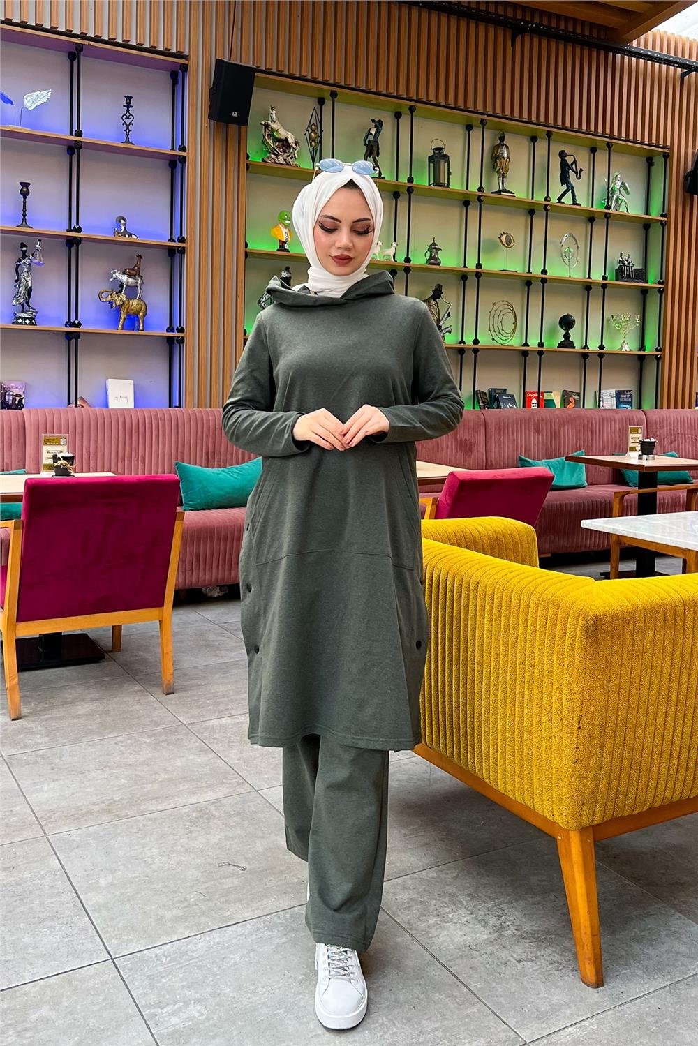Kapşonlu Yandat Çıtçıtlı Sade Basic Uzun Tunik ve Pantolon İkili Spor Takım - 03071 - Haki