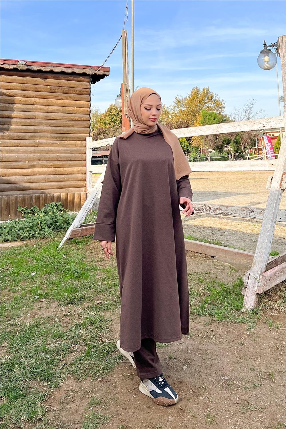 O Yaka Uzun Geniş Rahat Tunik Sade Basic İkili Spor Takımı - 3040 - Kahverengi
