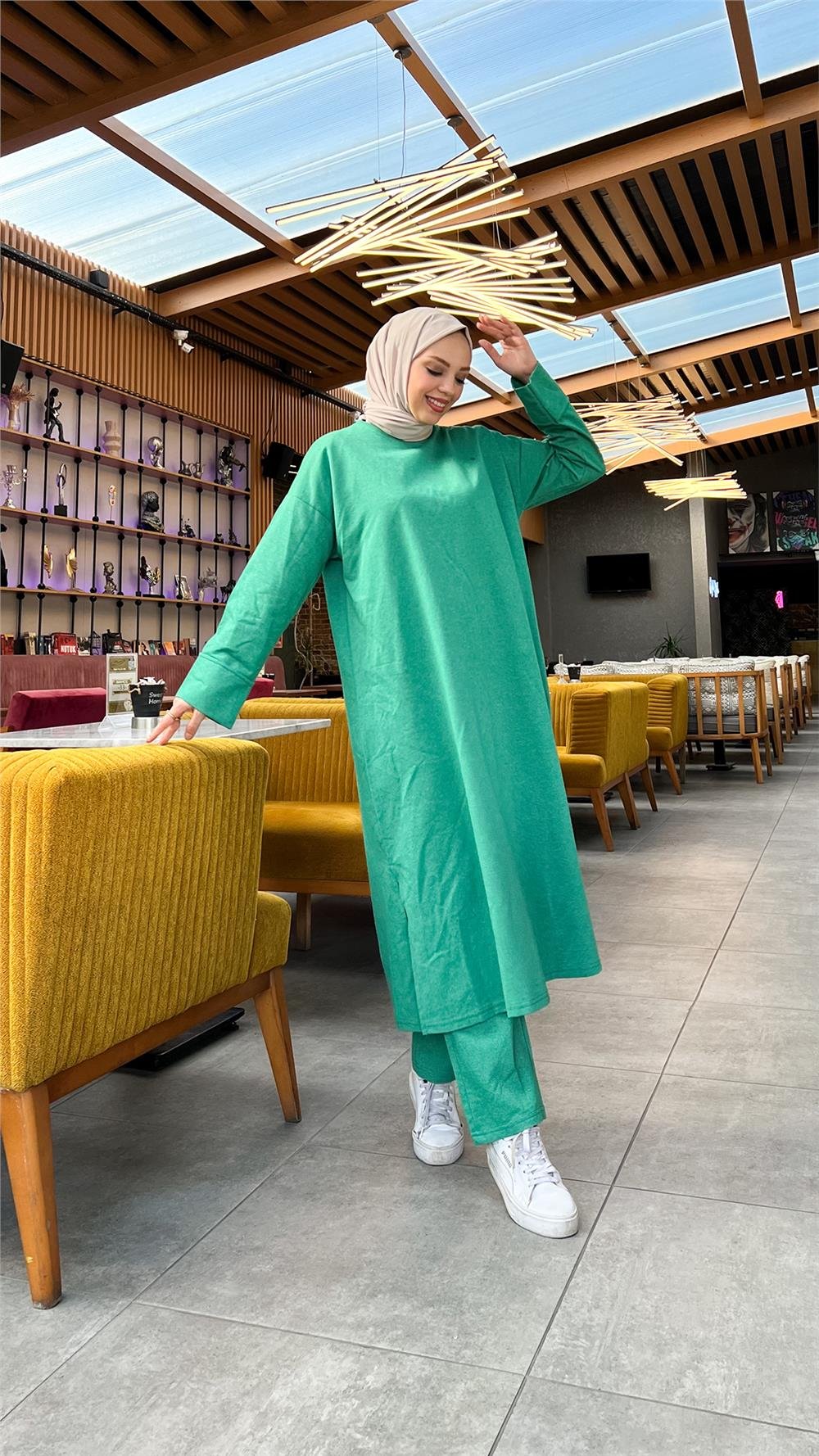 O Yaka Yırtmançlı Uzun Geniş Rahat Tunik Pantolon Sade Basic Spor Takımı - 3040 - Benetton Yeşil