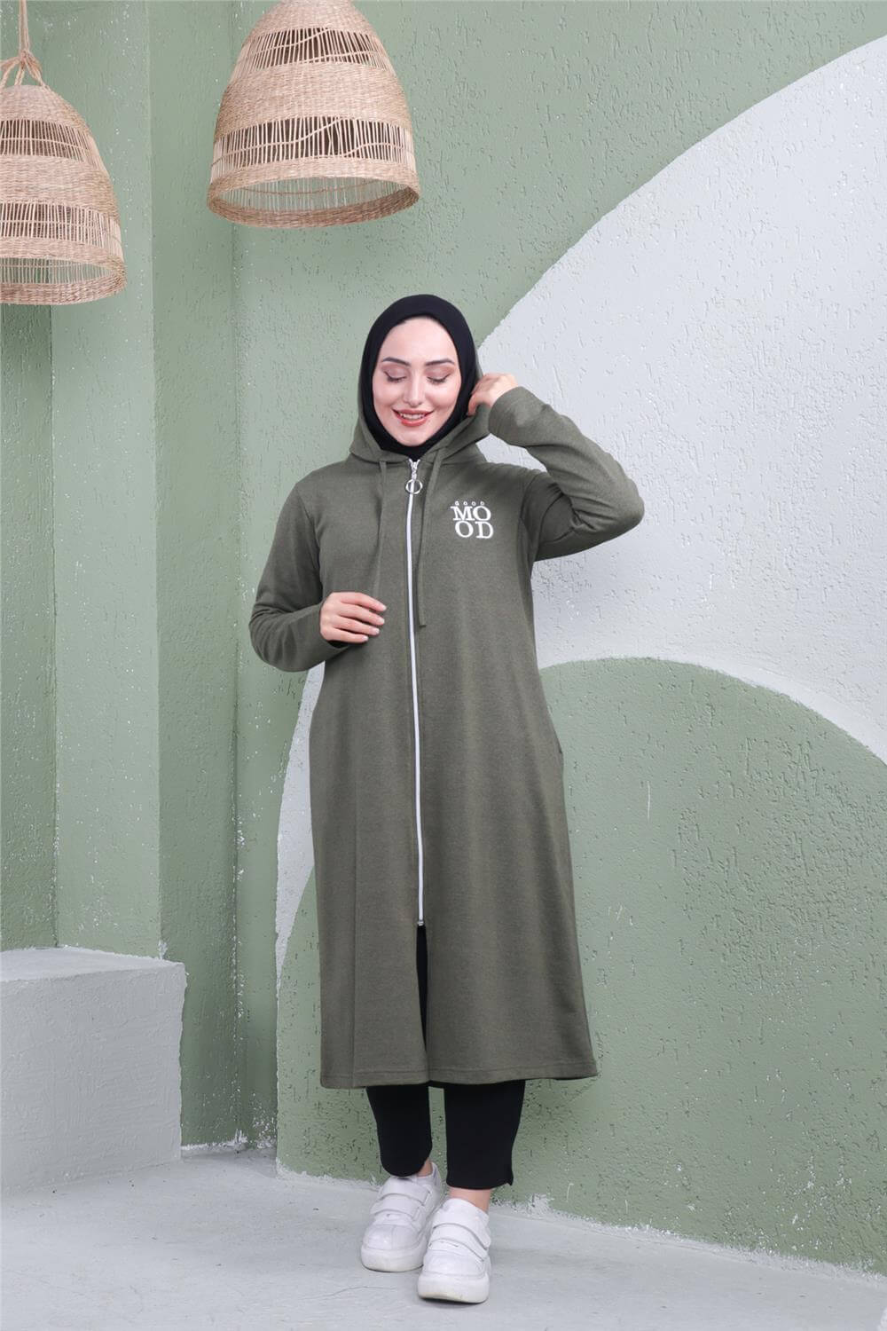 Yazı Baskılı Fermuarlı Kapşonlu Uzun Sweat - 03081 - Haki