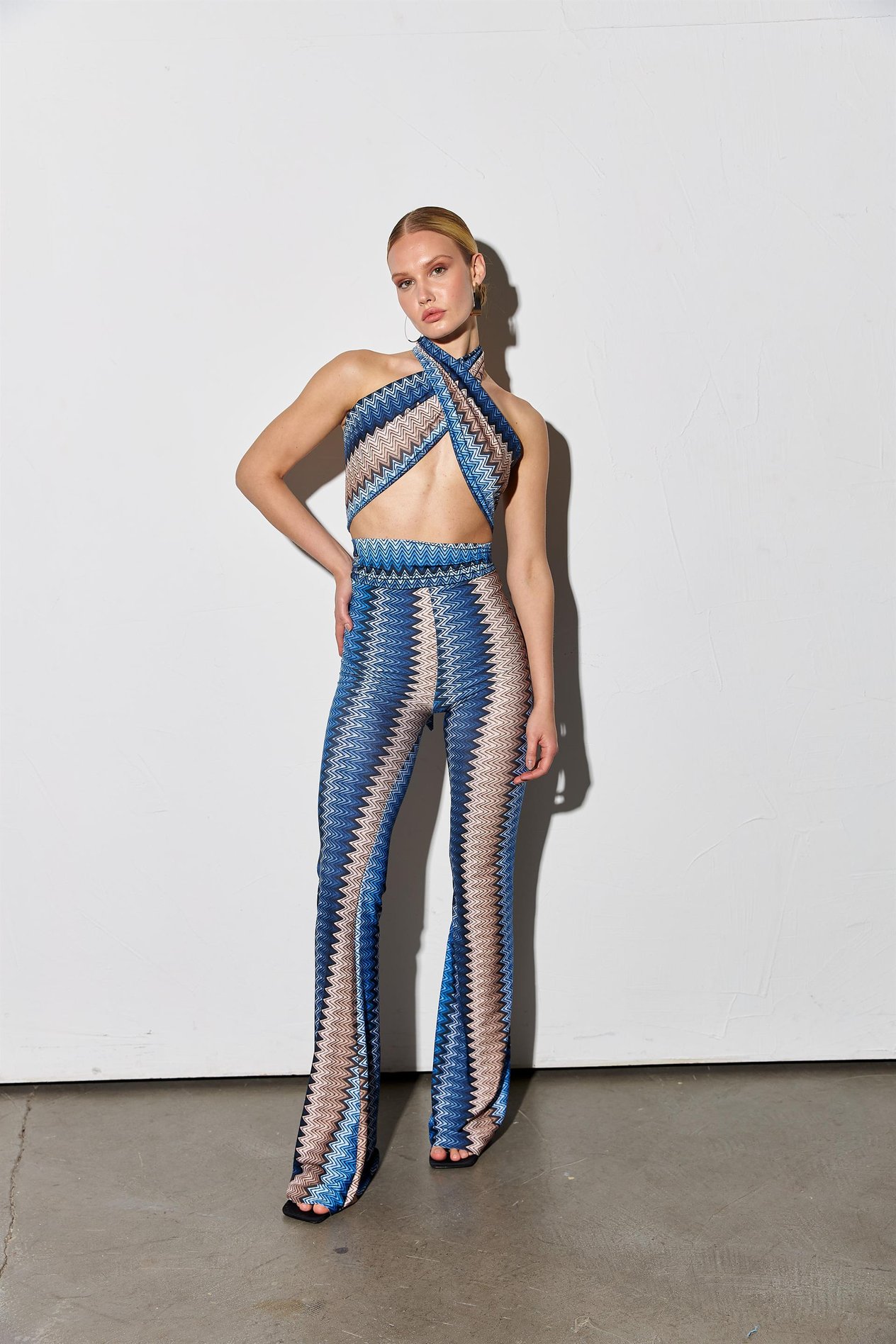 Desenli Crop Pantolon Takım