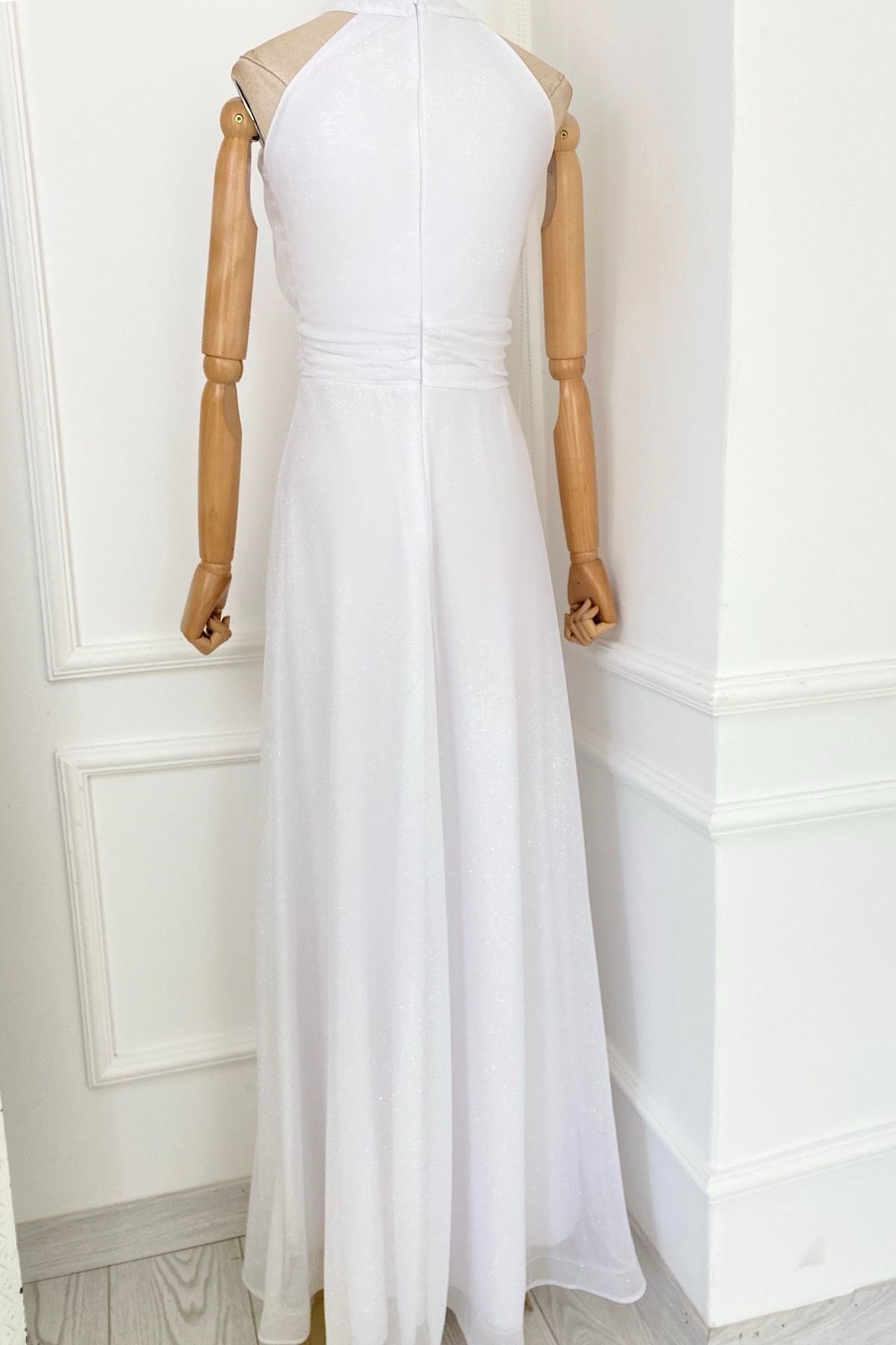 G0289 Halter Yaka Simli Abiye Elbise Beyaz