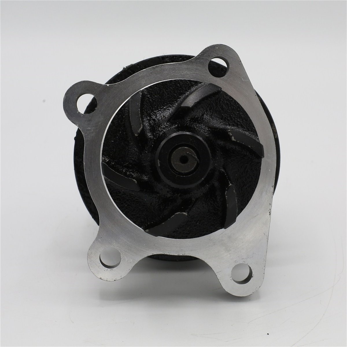 POMPE À EAU: KUBOTA / D1100 / V1500 / RÉFÉRENCE NOMBRE: 15321-73032