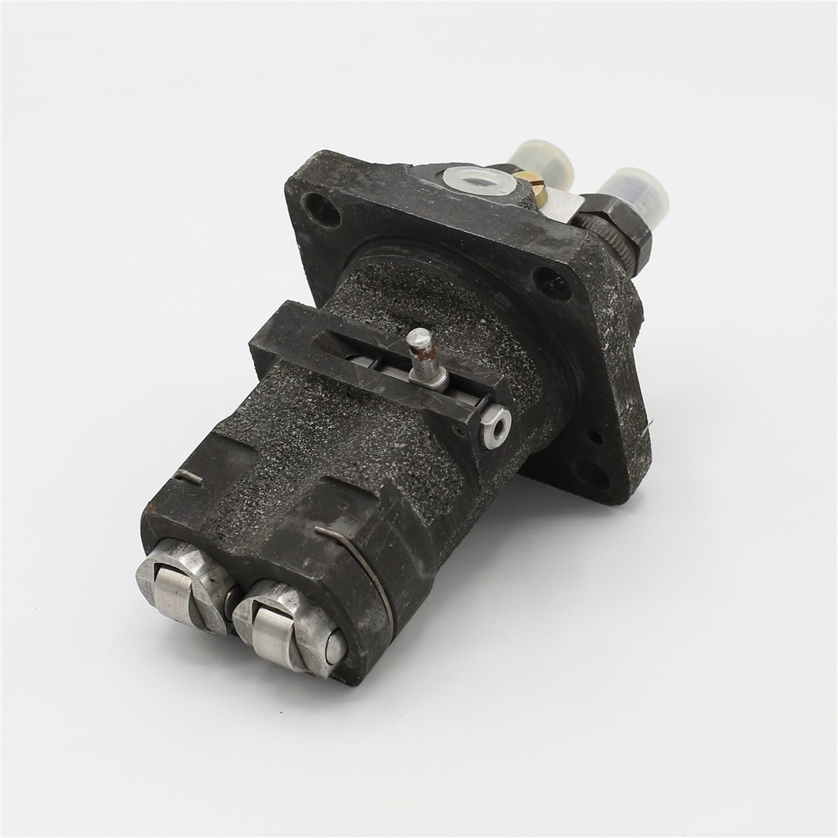 INJECTION PUMP: LOMBARDINI / LDA 672 / LDA 832 / 5LD 675-2 / 5LD 825-2 / 8LD 665-2 / 8LD 600-2 / 8LD 740-2 / LDA 904 / LDA 914 / 9LD 560-2 / 9LD 625-2 / REFERENCE NUMBER: 6590 034