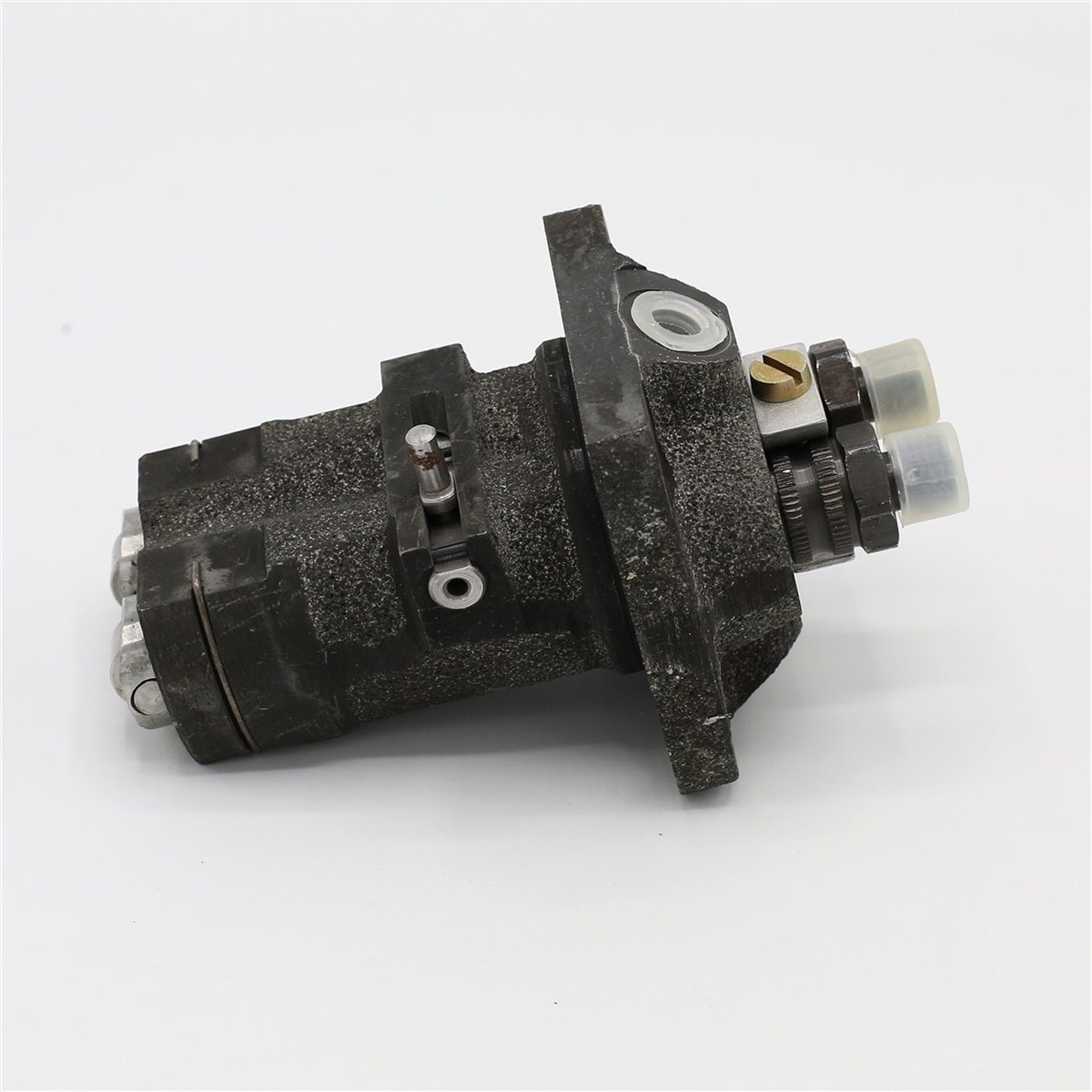 INJECTION PUMP: LOMBARDINI / LDA 672 / LDA 832 / 5LD 675-2 / 5LD 825-2 / 8LD 665-2 / 8LD 600-2 / 8LD 740-2 / LDA 904 / LDA 914 / 9LD 560-2 / 9LD 625-2 / REFERENCE NUMBER: 6590 034