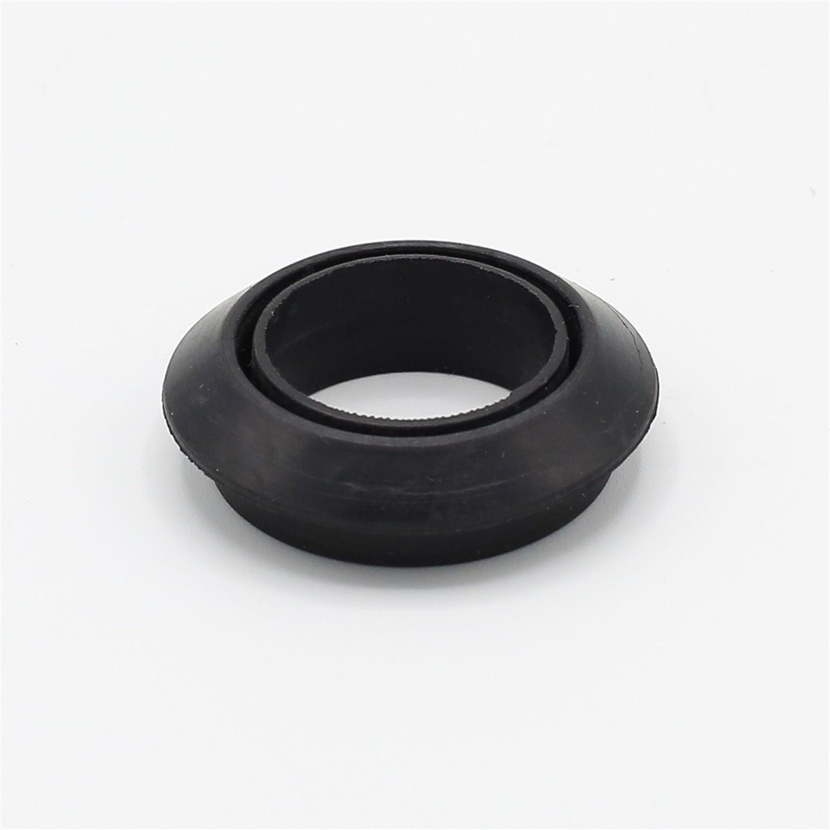 GUARD TUBE SEAL: LOMBARDINI / 6LD 325 / 6LD 360 / 6LD 400 / 6LD 435 / LDA 520 / LDA 530 / REFERENCE NUMBER: 4740 018