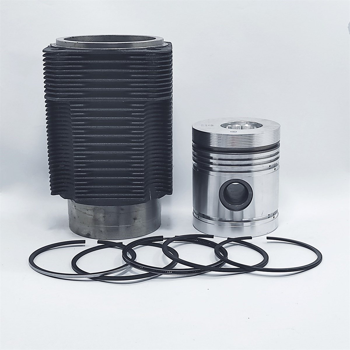TROUSSE DE RÉPARATION (PISTON (AVEC ALFIN) + JEU DE SEGMENTS + DOUBLURE DE CYLINDRE-Refroidi à l'eau- DIAMÈTRE: 107.95 mm): LISTER / HR-4 / HR-6