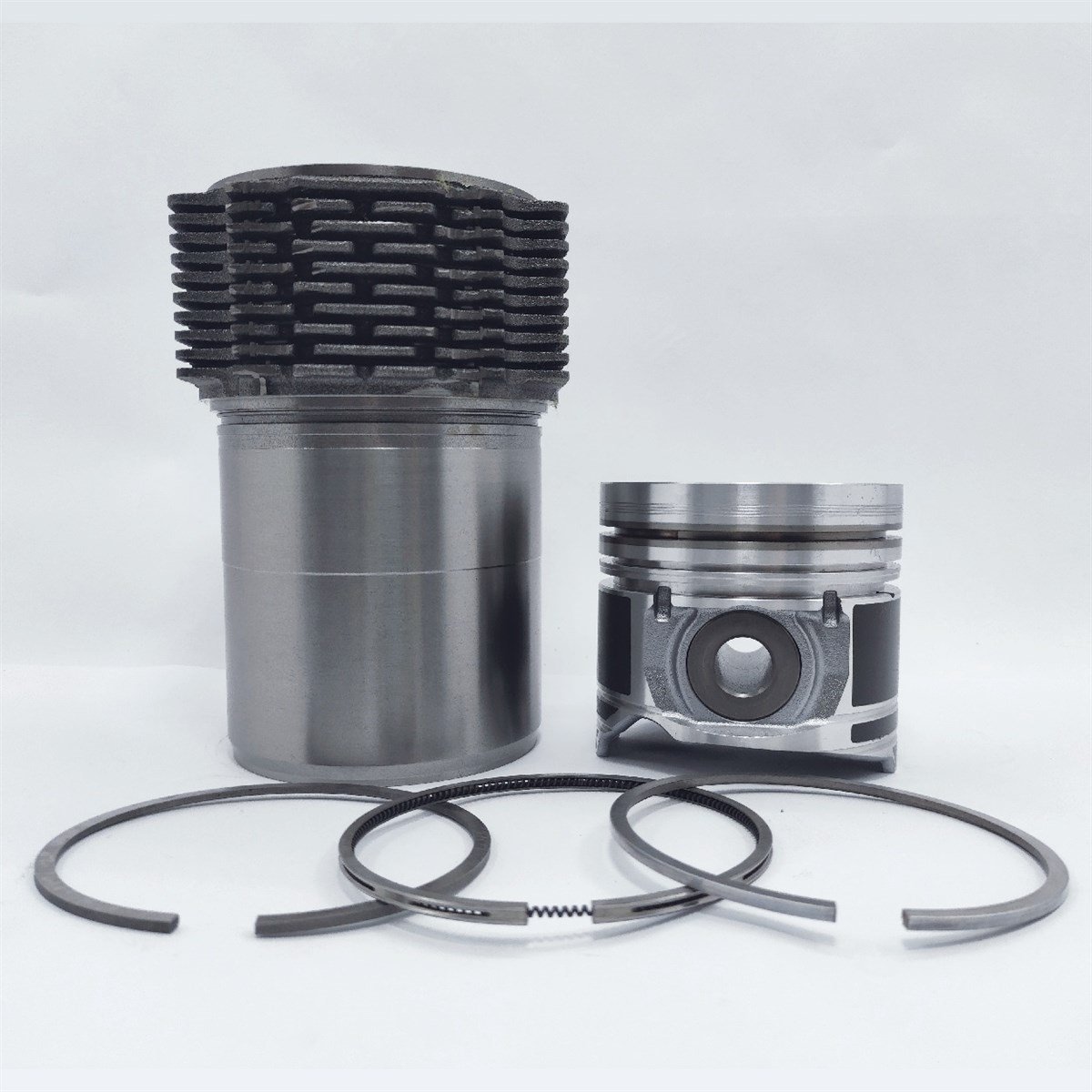 REPAIR KIT (PISTON + PISTON RING SET + CYLINDER LINER - 105.00 mm) : SAME / LAMBORGHINI / 1000.3 AT / 1000.3 AT-POT / 1000.4 AT / 1000.4 AT2 / 1000.4 ATG / 1000.4 ATI / 1000.4 ATI1 / 1000.4 ATIG / 1000.4 ATIS / 1000.6 AT / REFERENCE NUMBER : 0.338.0065.A