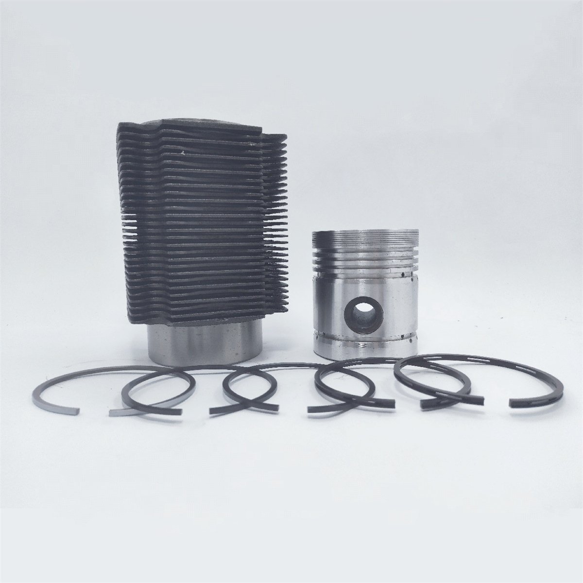 TROUSSE DE RÉPARATION (PISTON + JEU DE SEGMENTS + DOUBLURE DE CYLINDRE-Refroidi à l'eau- DIAMÈTRE: 88.90 mm): LISTER / SR-1 / SR- 2 / SR-3 / SR-4