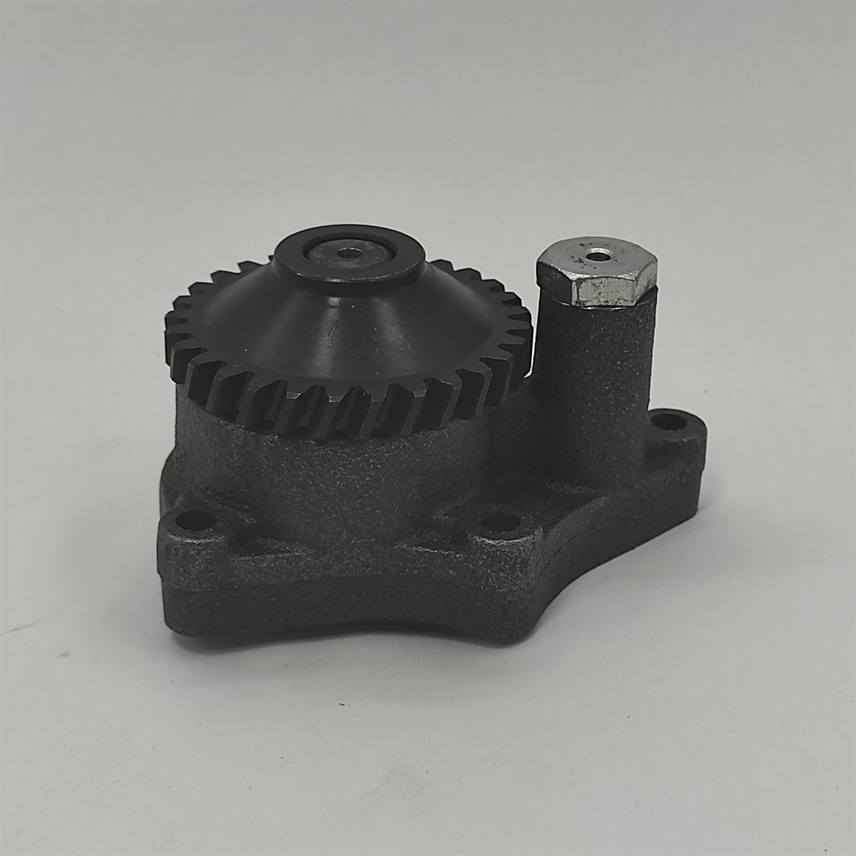 МАСЛЯНЫЙ НАСОС: YANMAR / 4TNV88