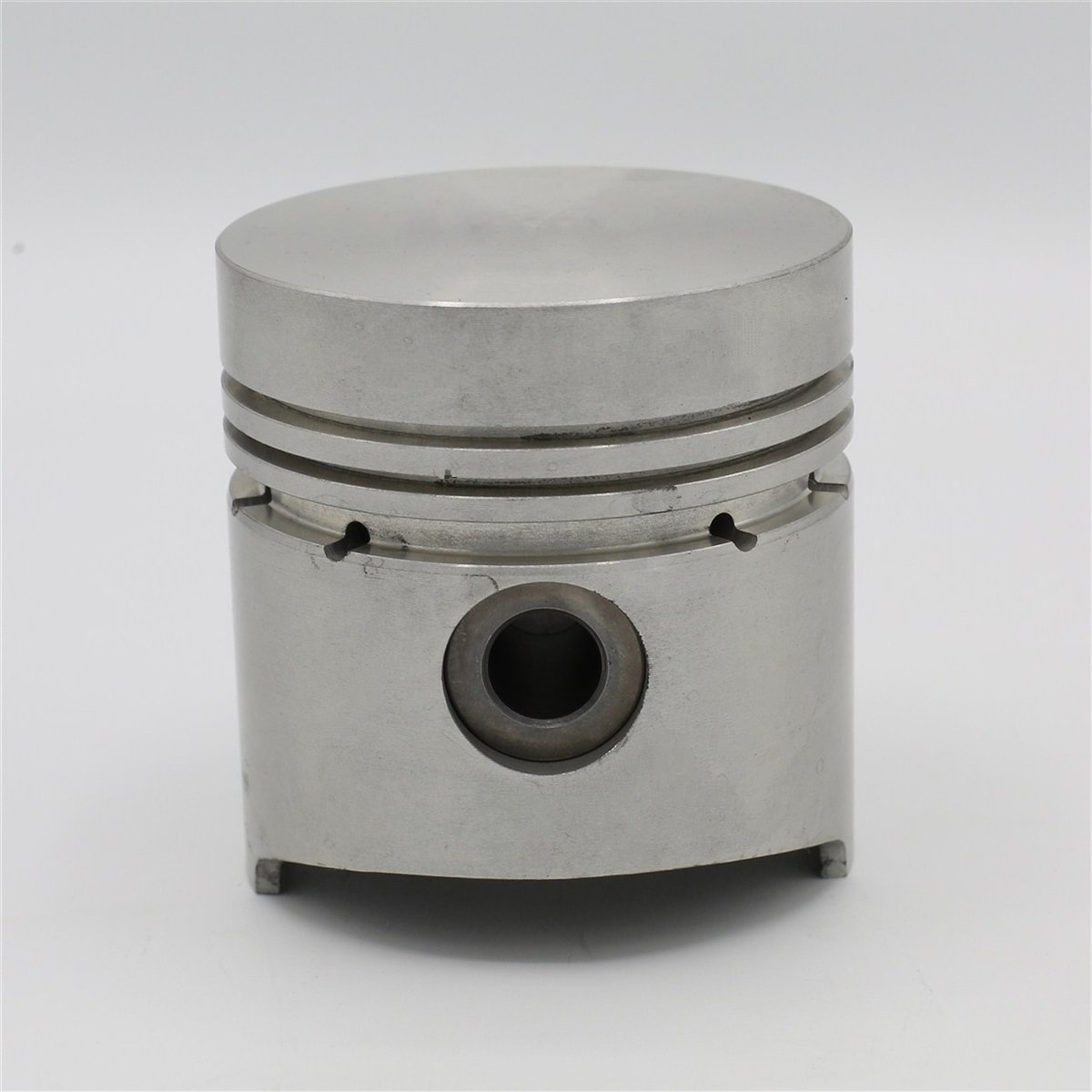 PİSTON 0.50 - 75.50): KUBOTA / D1100 / D1102 / V1500 / V1502 / REFERANS NO: 15221-21910