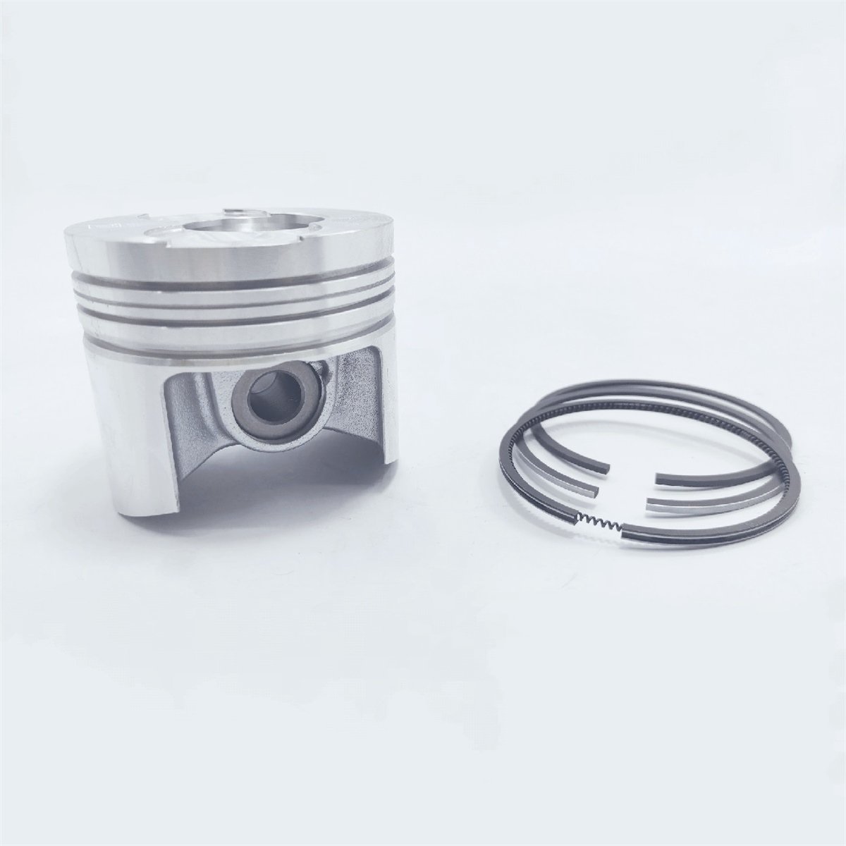 PISTON + PISTON RING SET (0.50 - DIAMETER : 82.50 mm) : RUGGERINI / RY 103