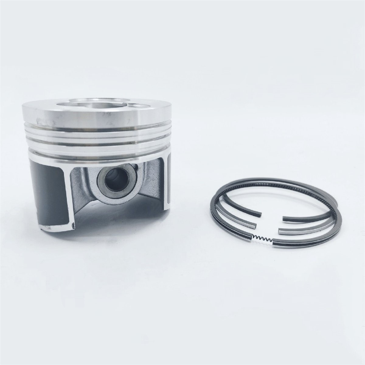 PISTON + JEU DE SEGMENTS (STD - DIAMÈTRE: 86.00 mm): RUGGERINI / RY 110