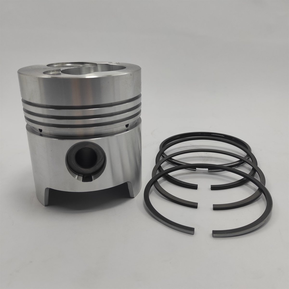 PİSTON + SEGMAN SETİ (STD - ÇAP: 96.00 mm):  SLANZI / DVA 1500 / DVA 2200 / DVA 2900