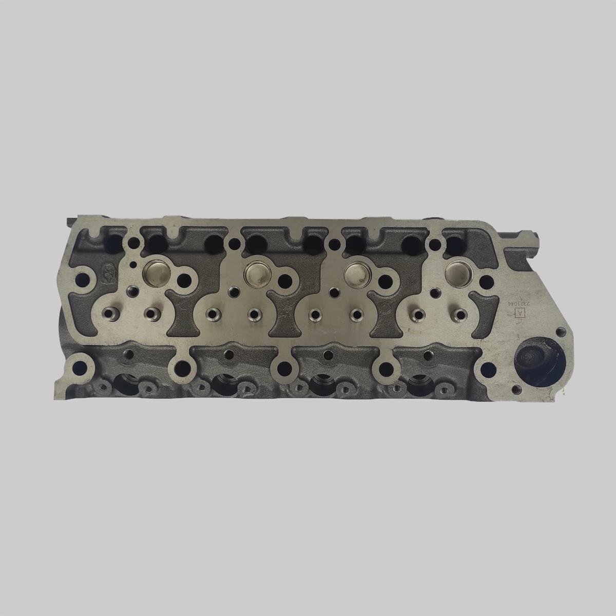 CYLINDER HEAD: MITSUBISHI / K4E