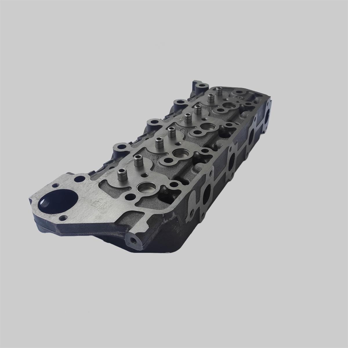 CYLINDER HEAD: MITSUBISHI / K4E