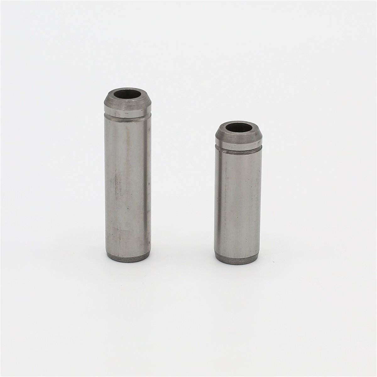 VALVE GUIDE SET (In+Ex) : LOMBARDINI / 8LD 665-2 / 8LD 740-2 / 8LD 600-2 / LDA 904 / LDA 914 / REFERENCE NUMBER: 4841 174 + 4841 172