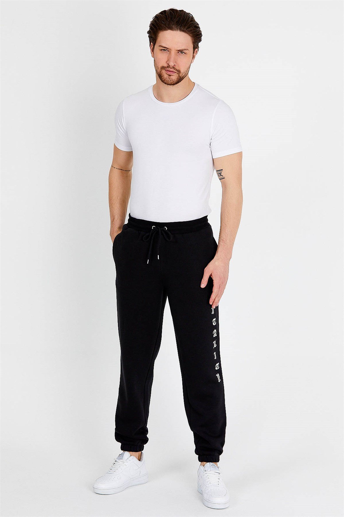 Printed Oversized Jogger in Black