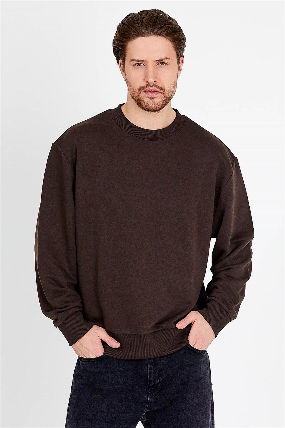 Basic Extreme Oversized Sweatshirt in Brown