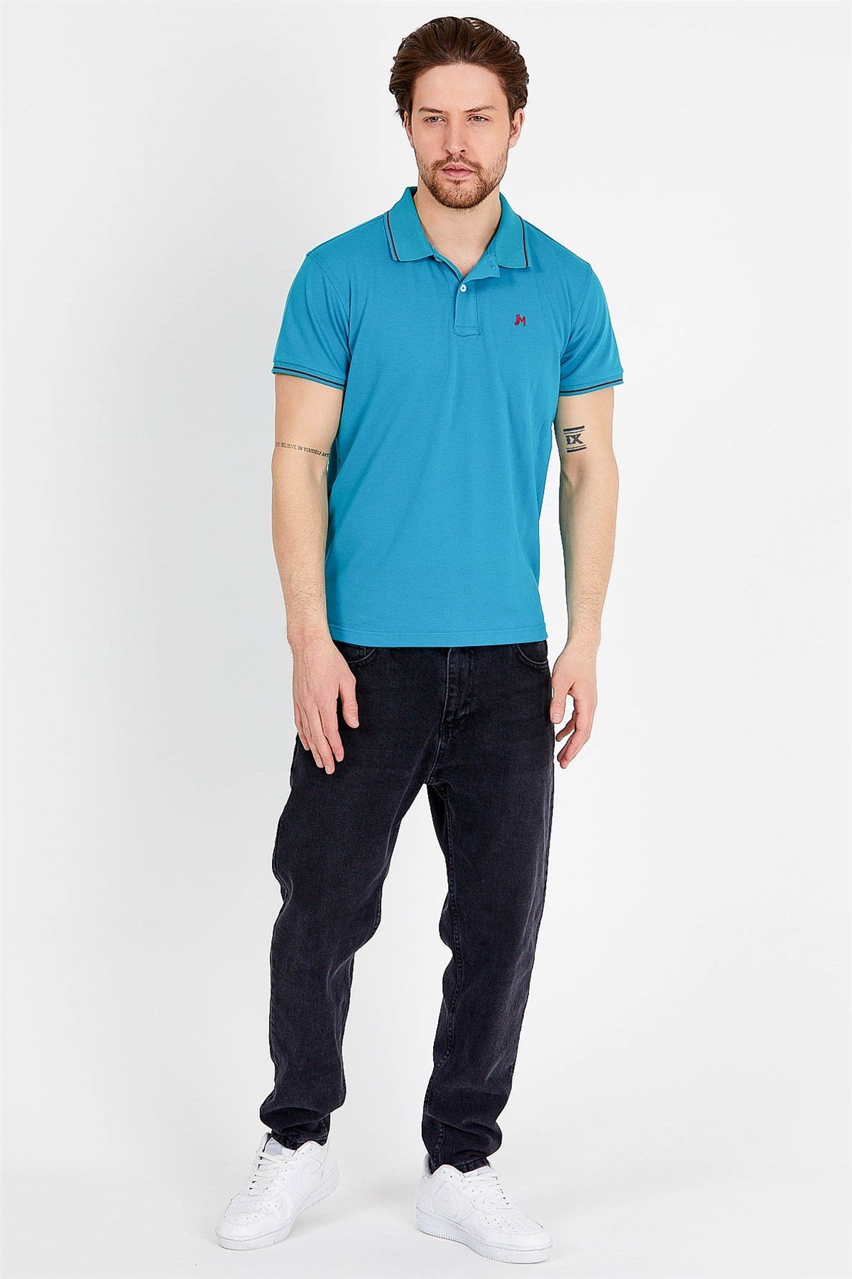 Polo Collared T-shirt in Navy with Short Sleeves