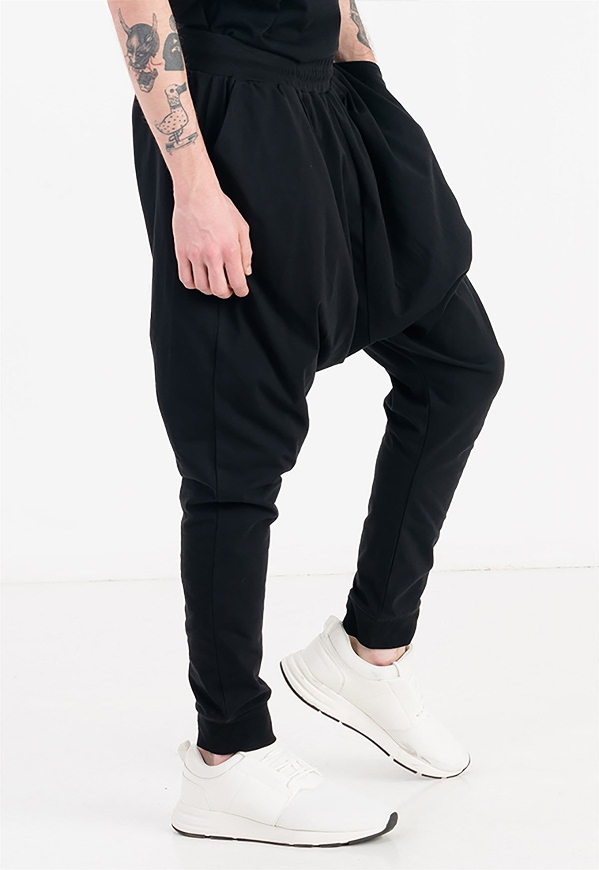 Slim Fit Extreme Drop Crotch Joggers in Black