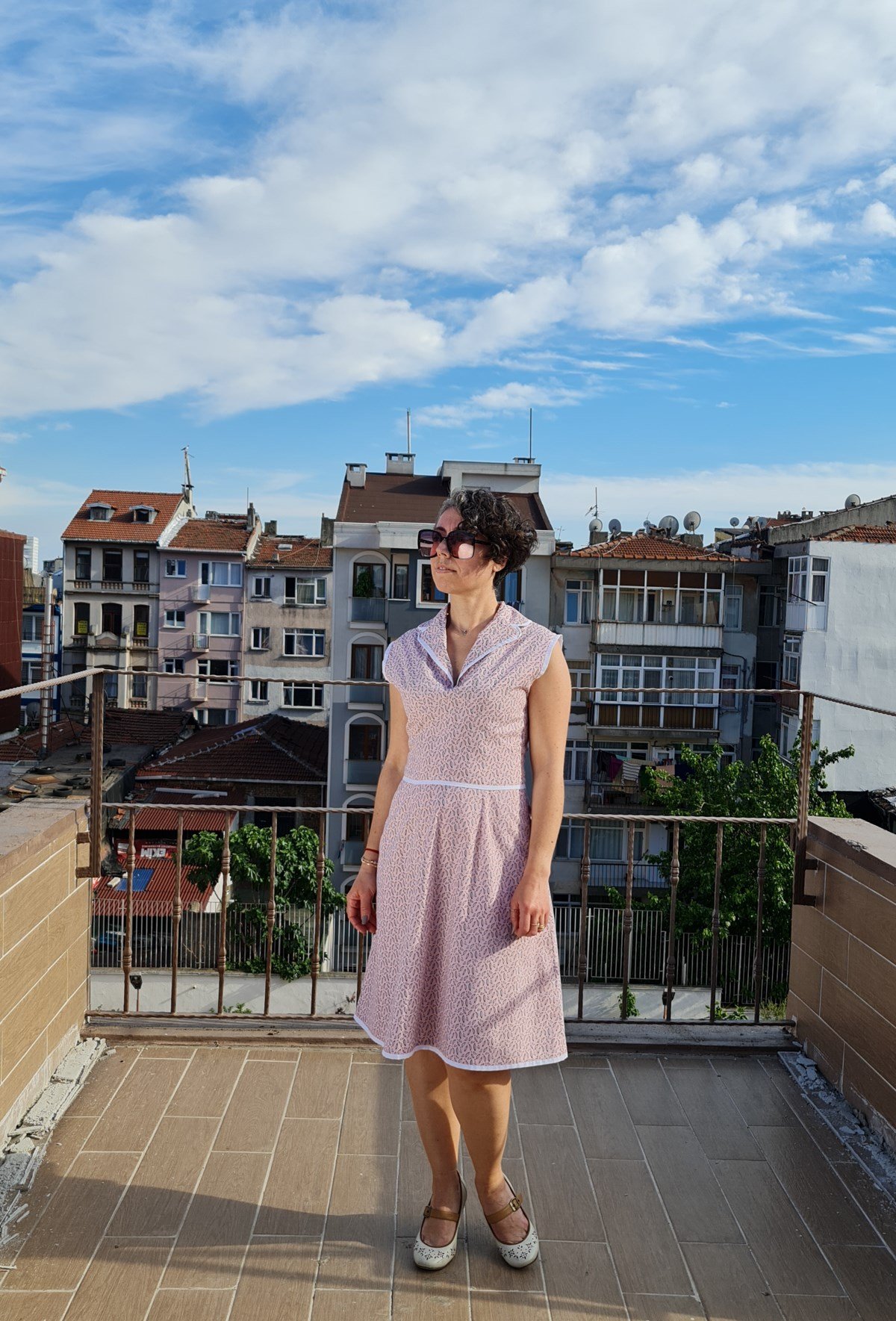 Pink Lady Elbise