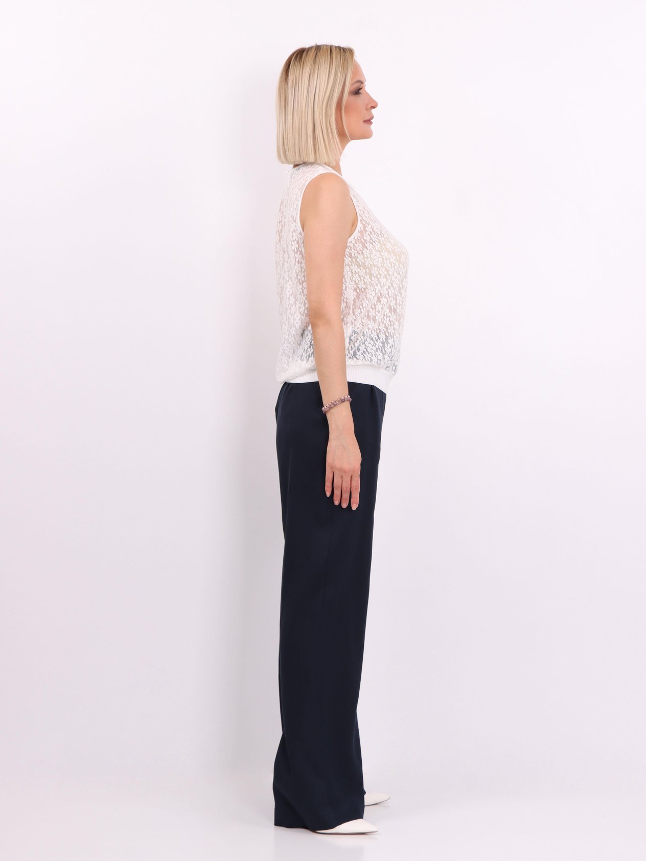 Geniş Lastik Detaylı Bluz (Beyaz)