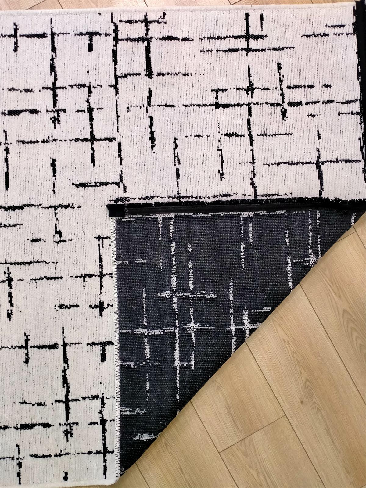 Çam Halı Bodrum BDR 121 Beyaz Özel Latex Kaymaz Tabanlı Kilim