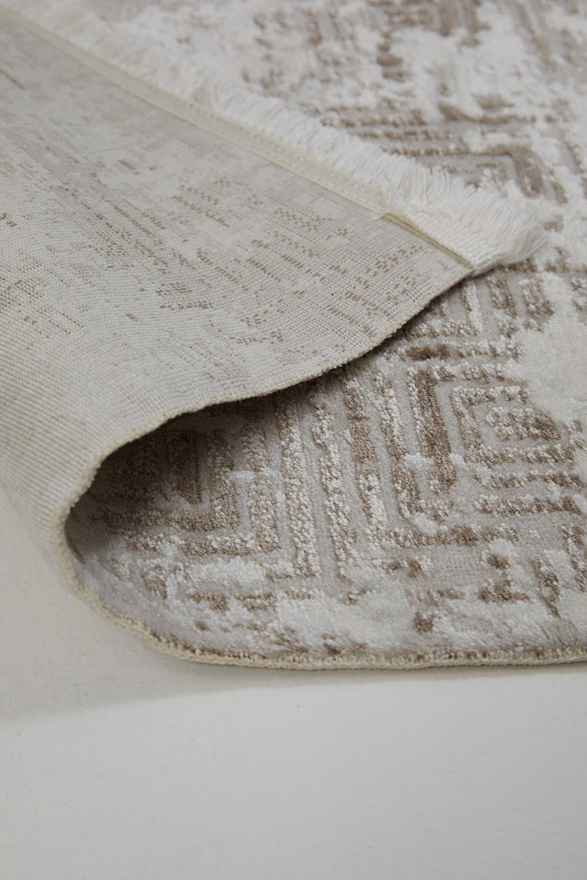 Çam Halı Norm 6201 Bej Romans Halı Modern Desenli Makine Halısı