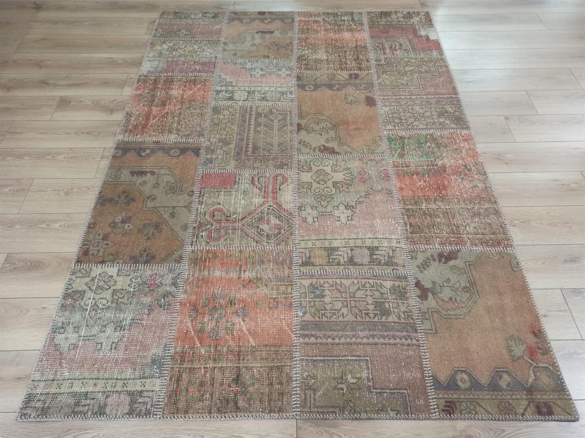 Çam Halı PW13296 Gül Kurusu El Dokuma Patchwork Yün Halı