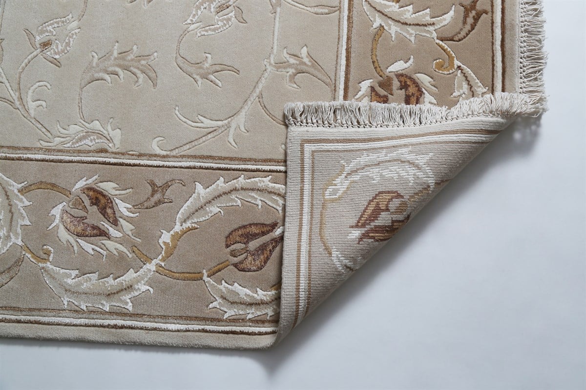 Çam Halı Velvet Touch 10D Beige Yeni Zellanda Yünü ve Viskon El Dokuması Halı