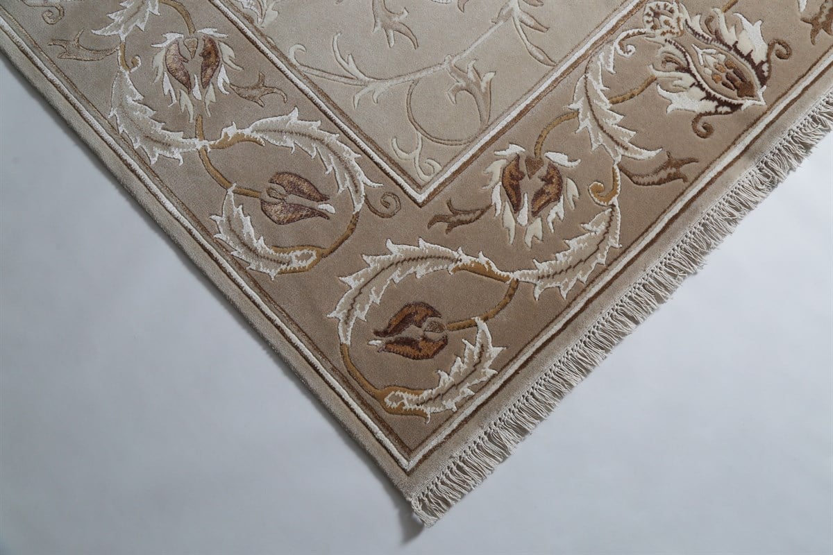 Çam Halı Velvet Touch 10D Beige Yeni Zellanda Yünü ve Viskon El Dokuması Halı