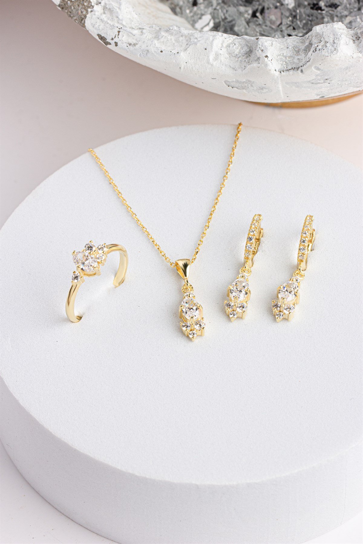 Gümüş Oval Taşlı Kolye Küpe Yüzük Set